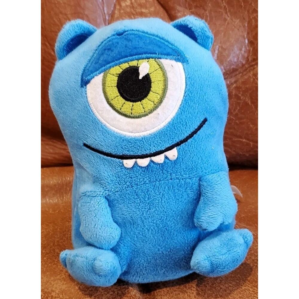 6 Inch Blue One Eyed Cyclops Monster Alien U-Neeks Stuffed Plush Dayspring